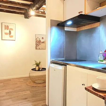 Corconne, Centre-ville, Proche Monuments Apartmán *